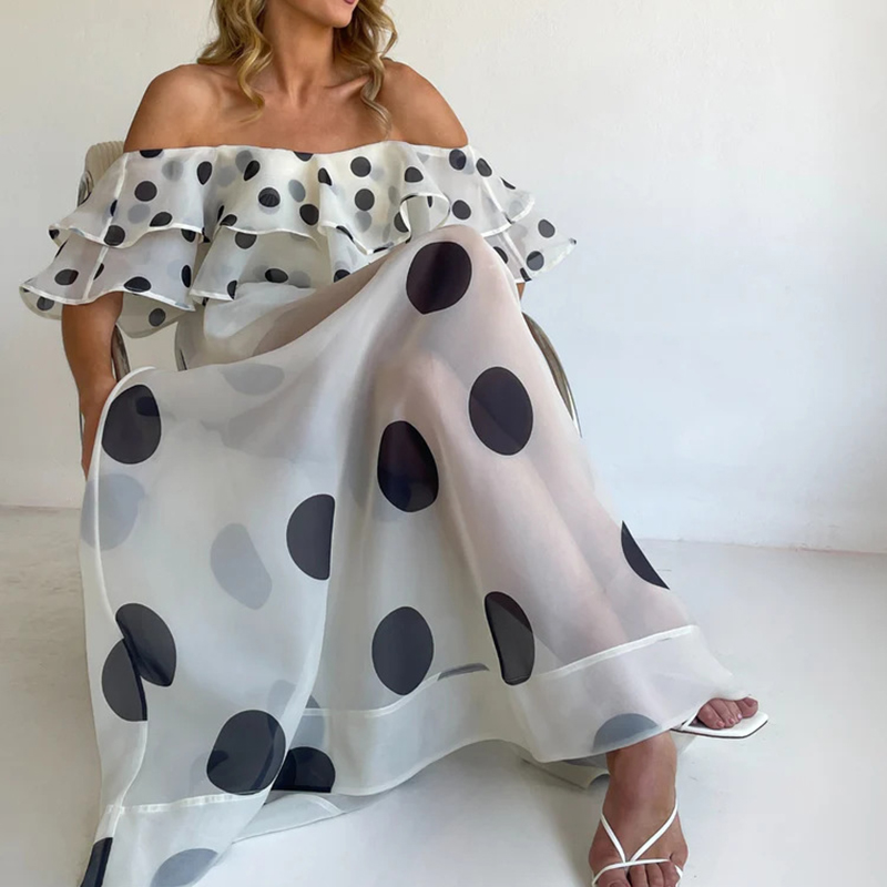 Romper Floral Print - Damski dwuczęściowy zestaw: seksowna bluzka z